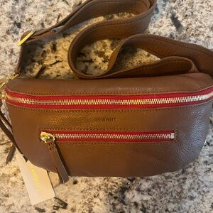 NWT, Hammitt Charles Crossbody Medium in Mahogany Pebble/Brushed Gold Red Zip